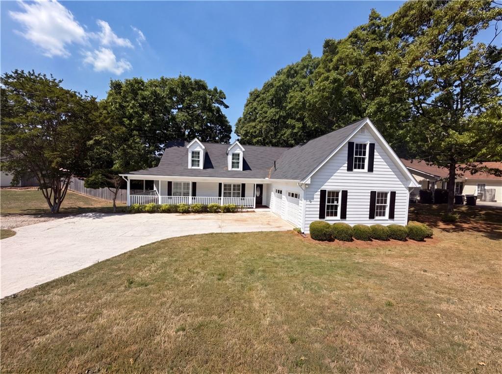 520 Fawn Lane, Loganville, GA